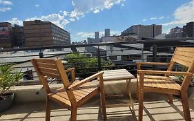 Trendy Apartments _ @ Craftsmanship On Main